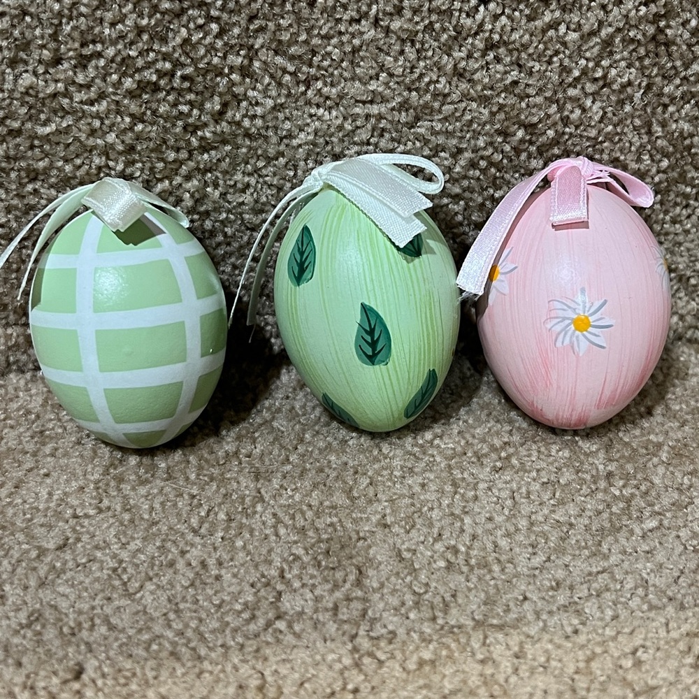 Easter egg lot of 3 real egg ornaments hand painted Flower leaf Checkered